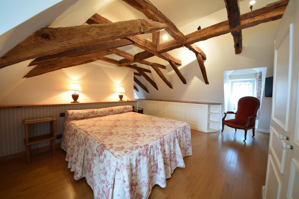 Domaine De La Rocque Bed & Breakfast Liorac-sur-Louyre Eksteriør bilde